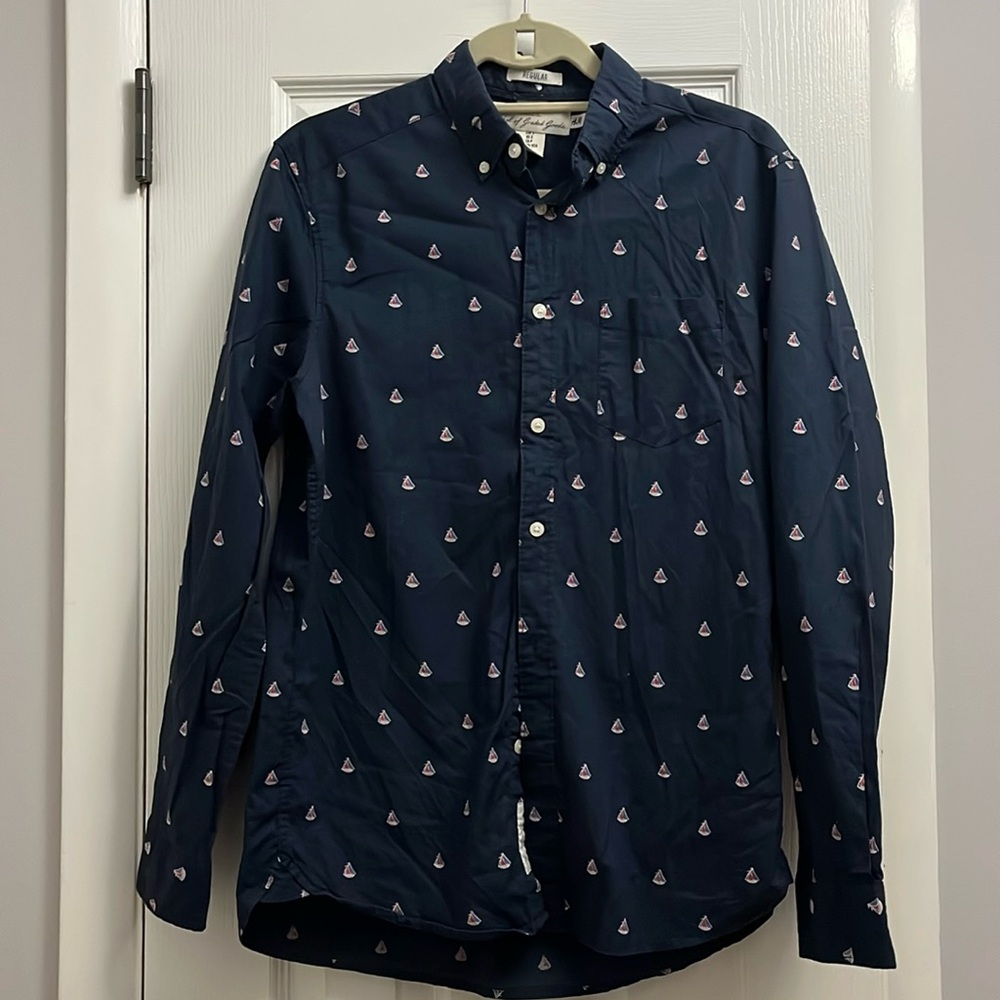 🛍️ L.O.G.G. Label of Graded Goods | Small men’s button down shirt